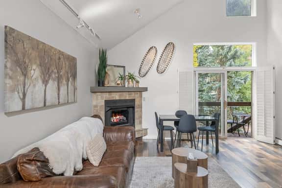 Ski-In/Out Condo | Hot Tub | Fireplace - Image 1