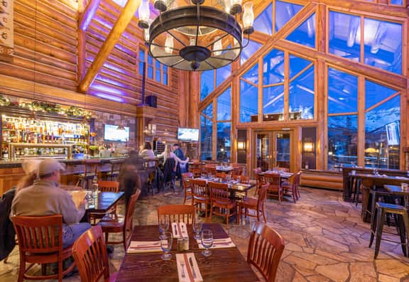 2 BR Condominium - Luxury ski-in/ski-out (rare find) - Image 4