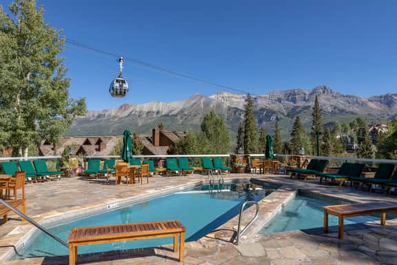 2BR Mountain Lodge Luxury Skiin/out Best Amenities - Image 4
